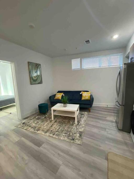 Lux Capitol Hill Vacation Home, In-House Services Washington Exterior photo